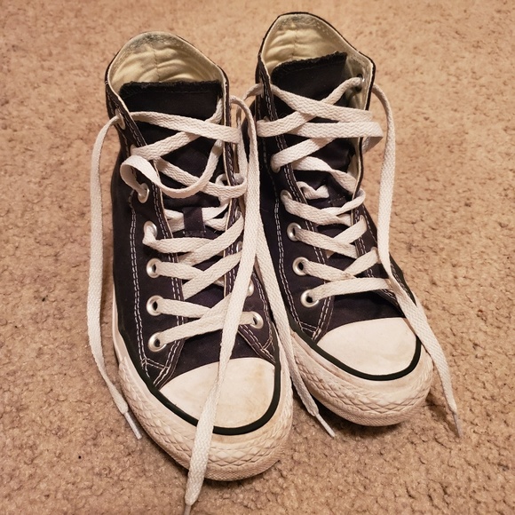 dying converse black